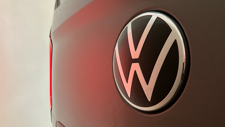 Volkswagen Transporter T32 Lwb Electric 100kW 65kWh Commerce Pro Van Auto